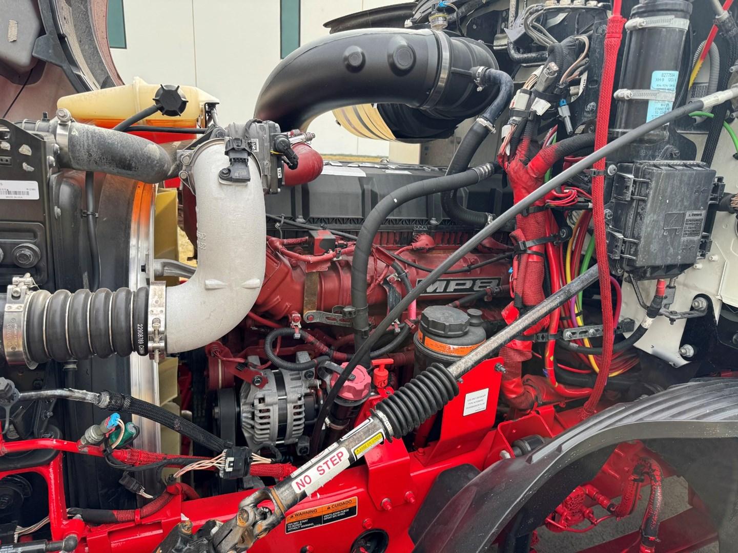 2023 Mack Anthem in Carroll, IA — photo 10